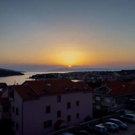 Panorama Sunset Apartments Cres Exteriör bild