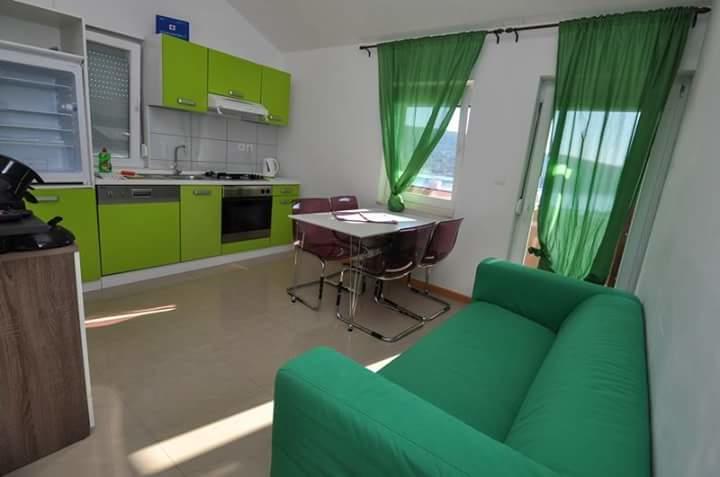Panorama Sunset Apartments Cres Rum bild